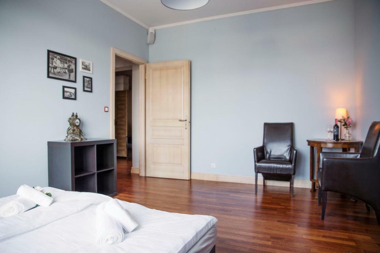 75M2 Apartament Kopernik Z Widokiem Na Jasna Gore Częstochowa Екстериор снимка